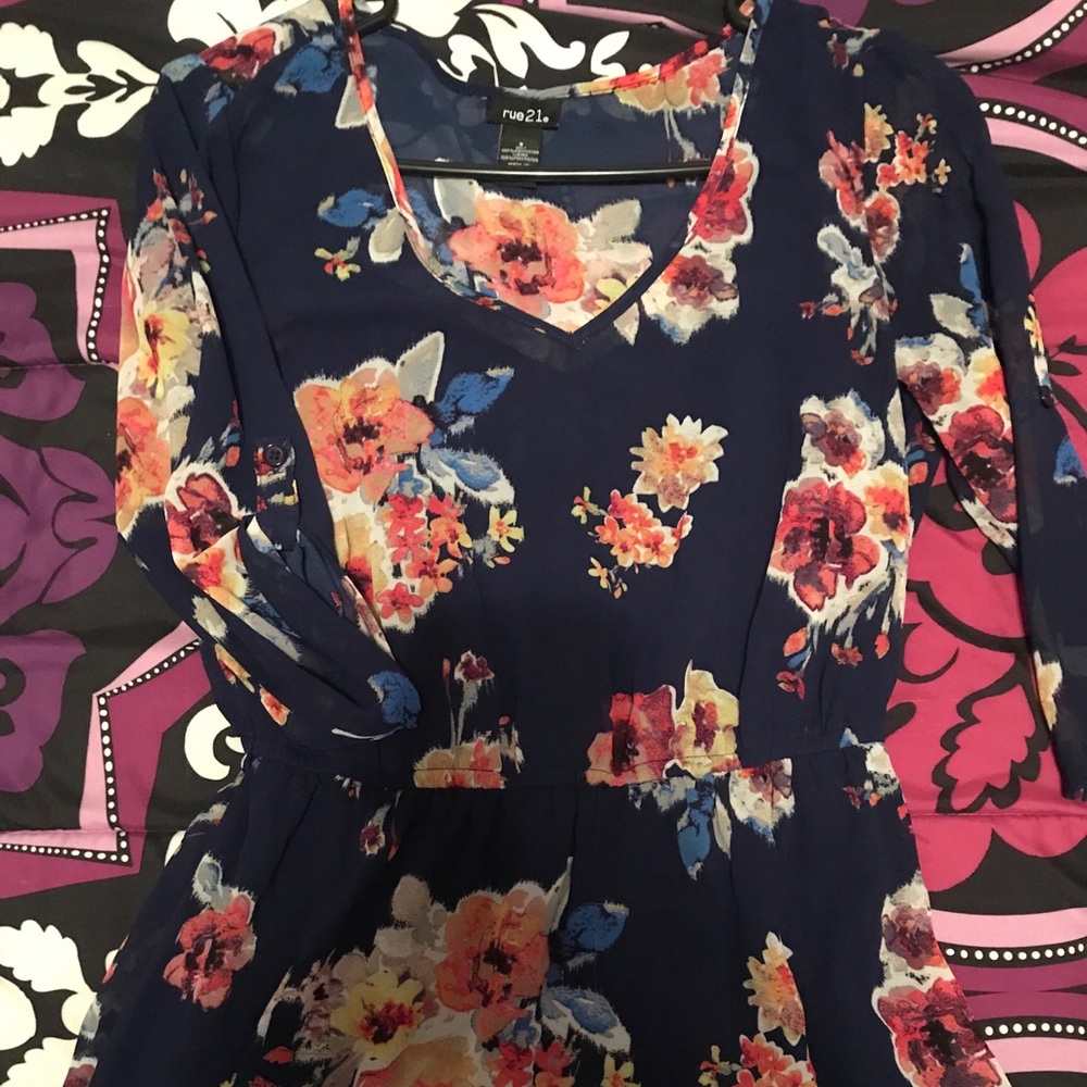 LIGHTLY WORN! Short Floral Sundress